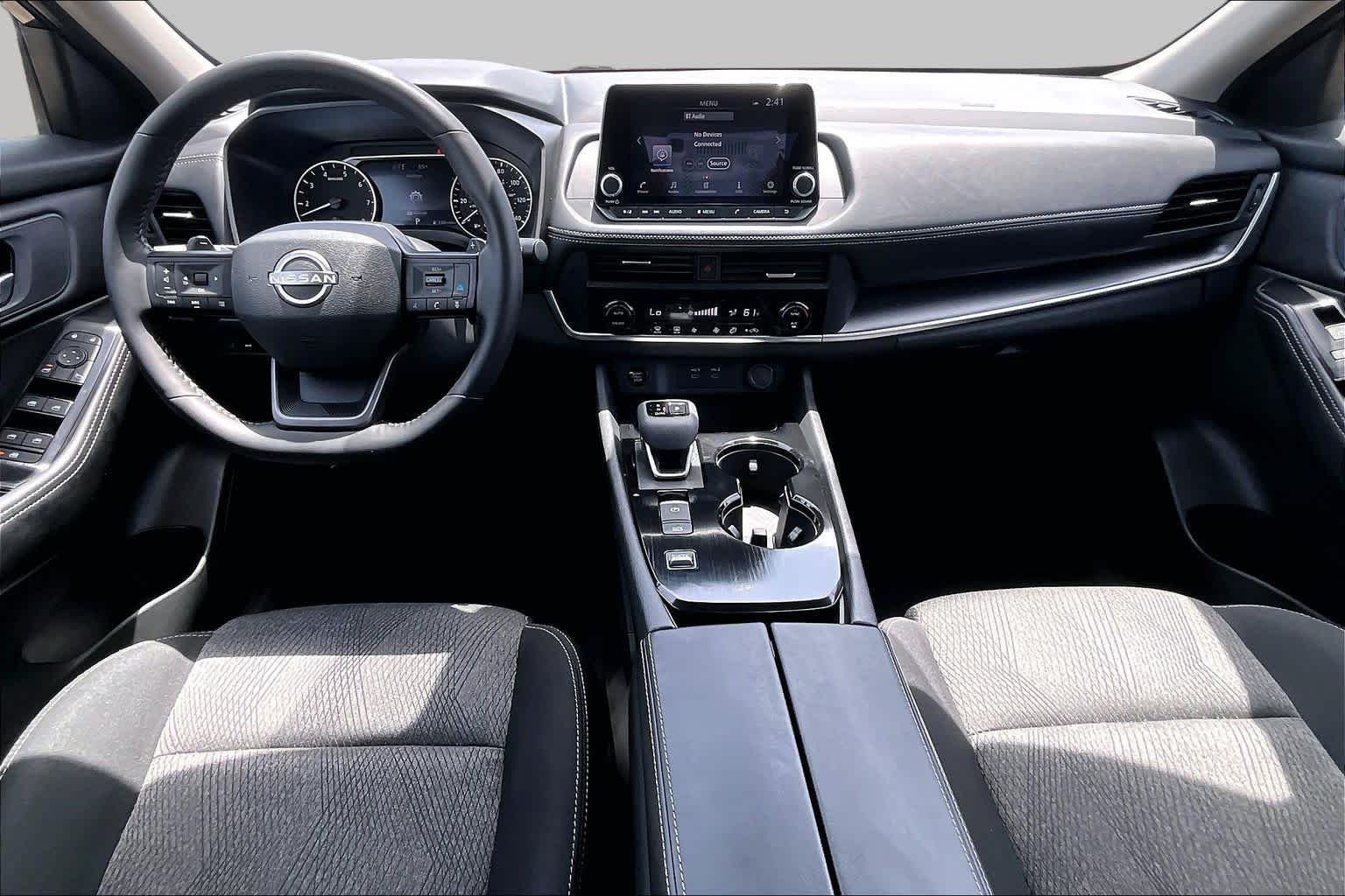 Used 2026 Deep Ocean Blue Pearl Nissan SV image 15