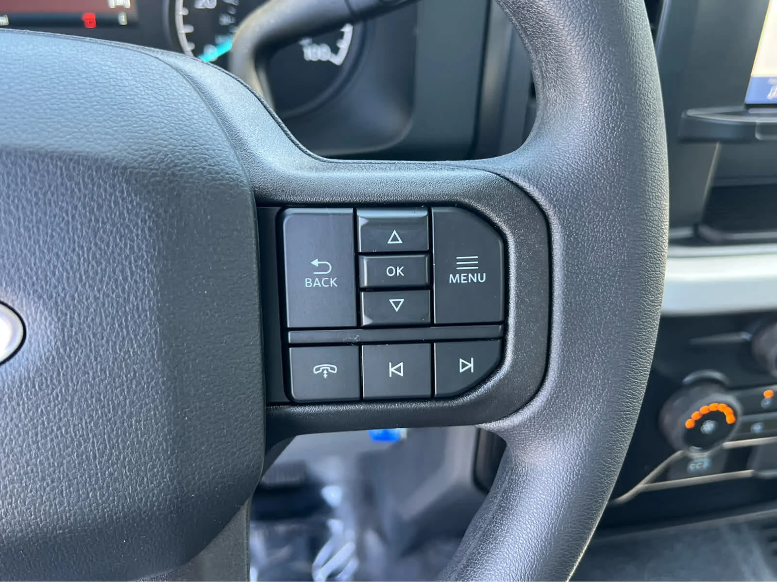 New 2026 Oxford White Ford XL image 34