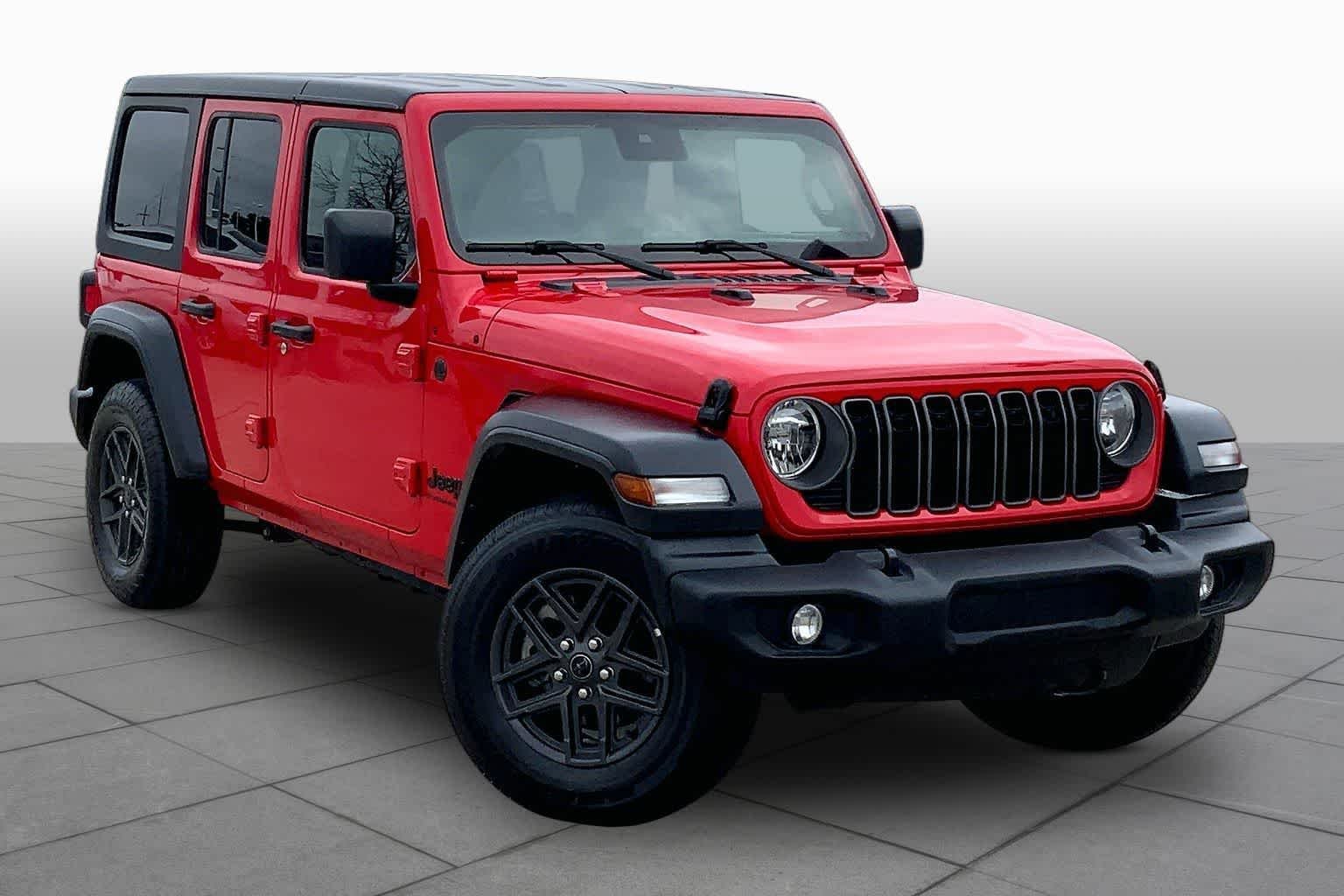 Used 2025 Firecracker Red Clearcoat Jeep Sport S image 3