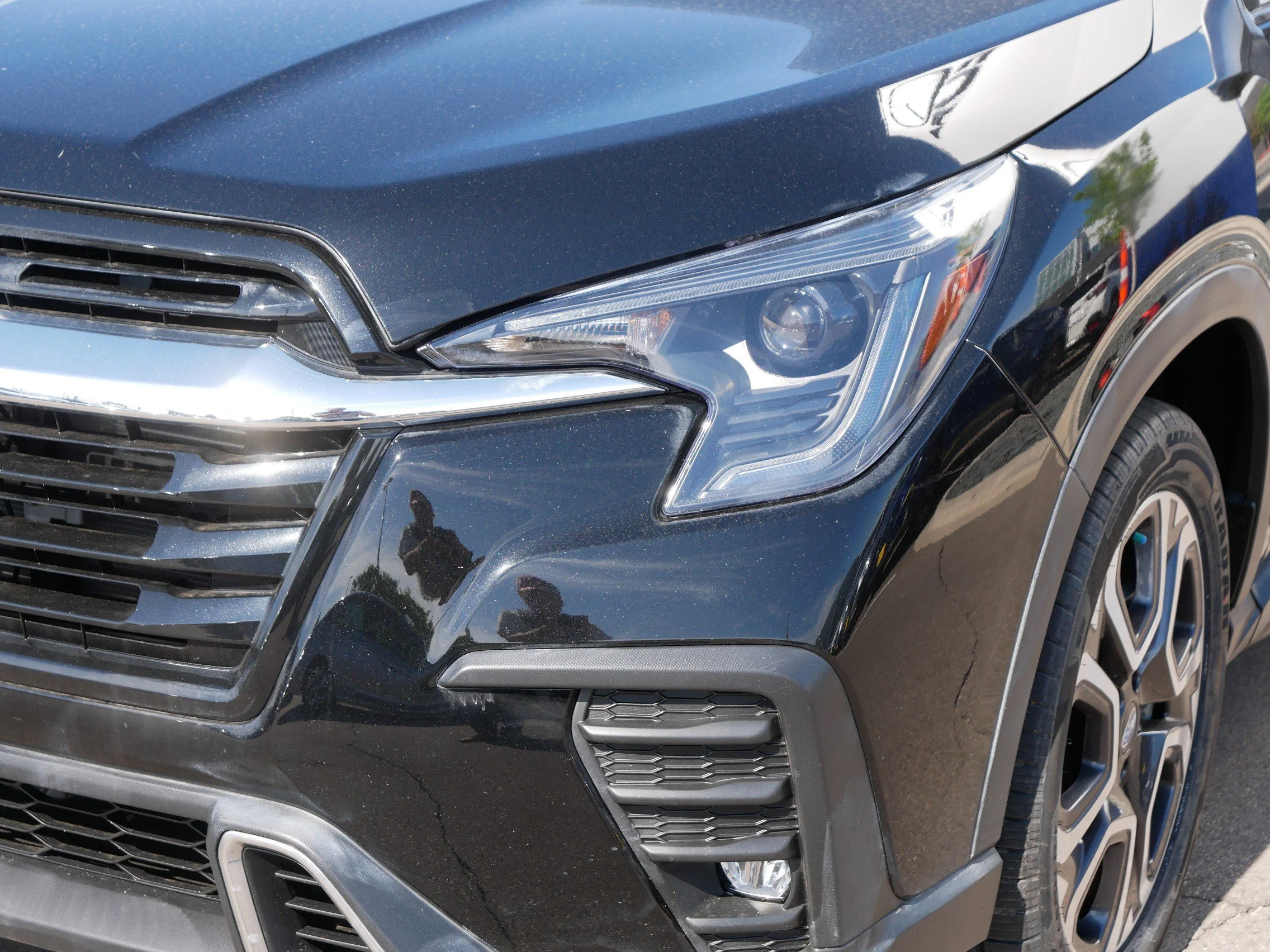 Used 2023 Crystal Black Silica Subaru Touring image 16