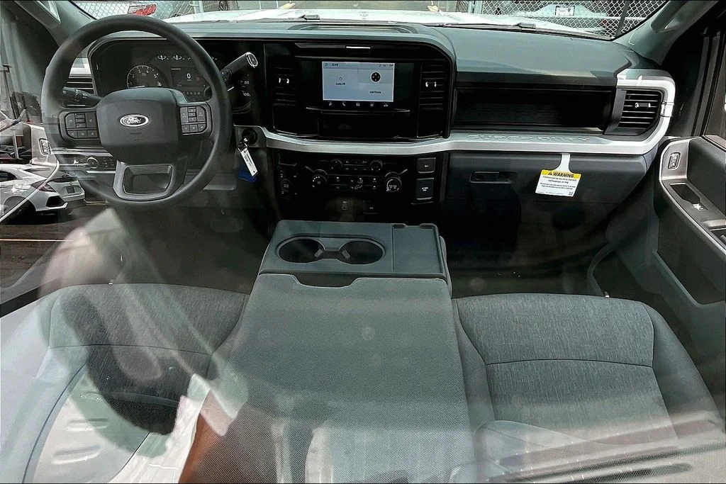 2025 Ford F-350 Super Duty XL - Photo 9