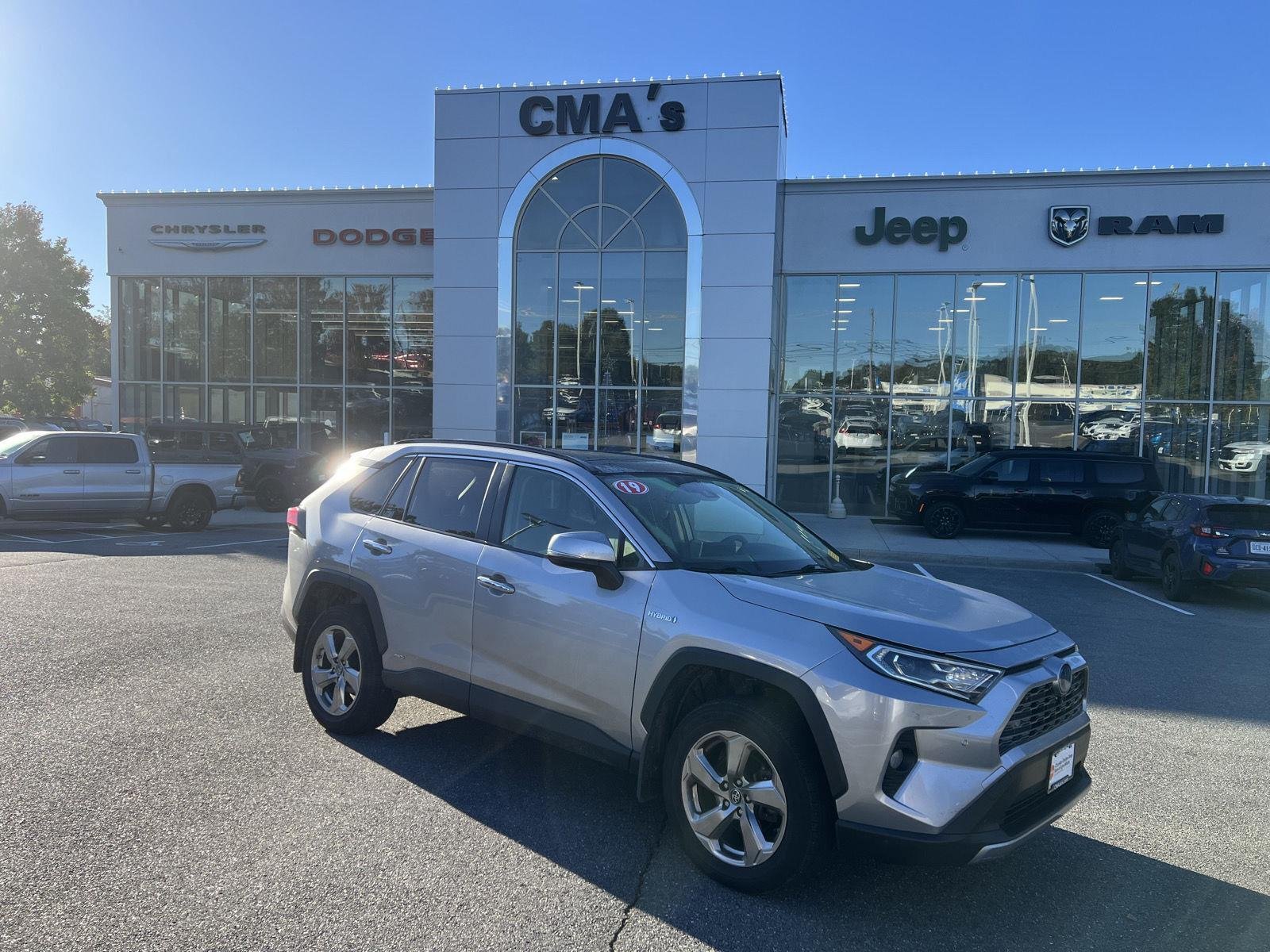 Used 2019 Silver Sky Metallic Toyota Limited image 7