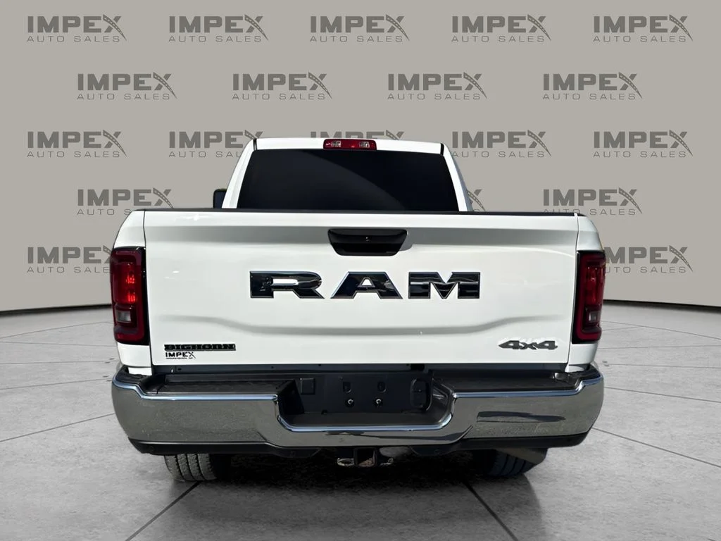 Used 2025 White Ram Big Horn image 4