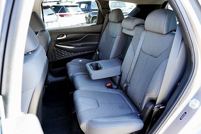 Used 2020 Brown Hyundai SE image 23