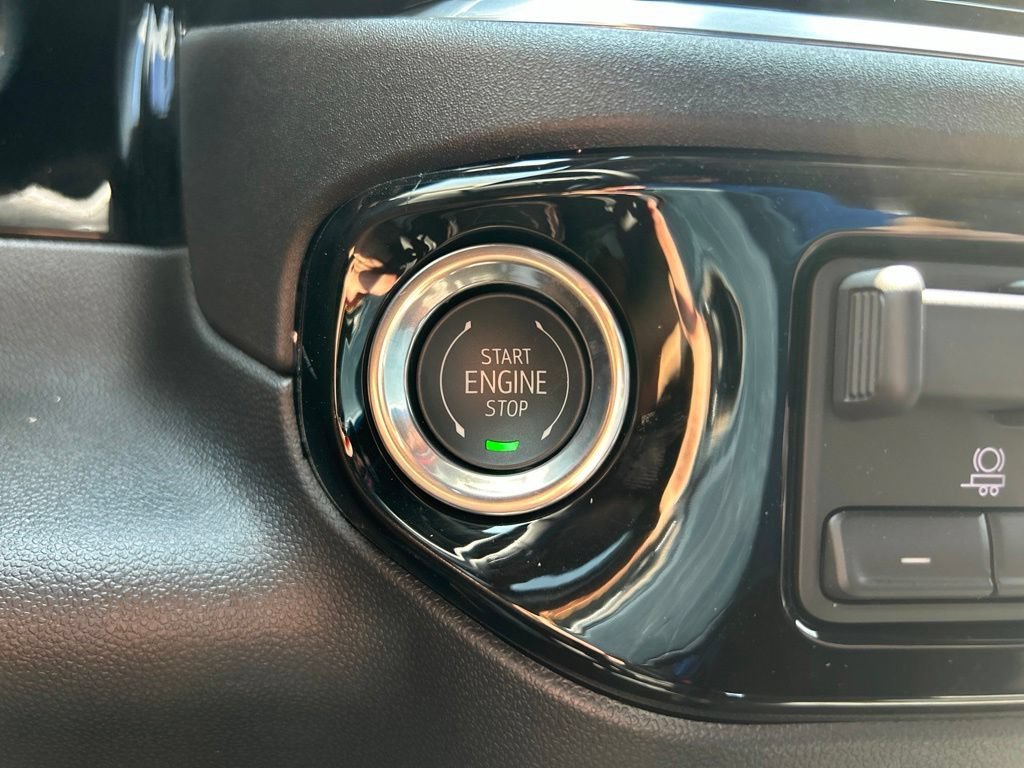 New 2026 Black Chevrolet LT image 37