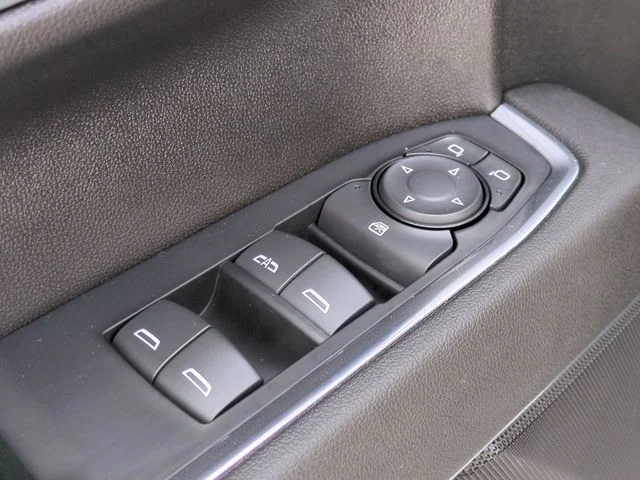 Used 2023 White Chevrolet LT image 13