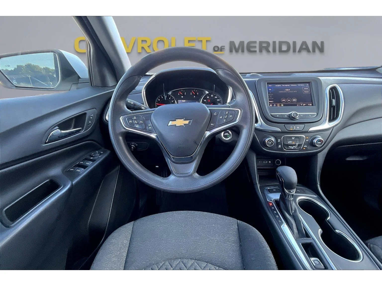 Used 2023 SUMMIT WHITE Chevrolet LT image 5
