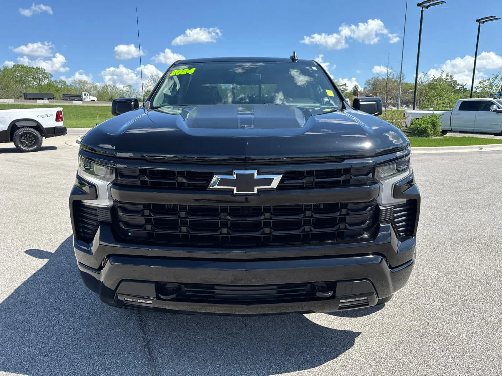 Used 2024 Chevrolet Silverado 1500 RST with VIN 1GCUDEED9RZ288530 for sale in Kansas City
