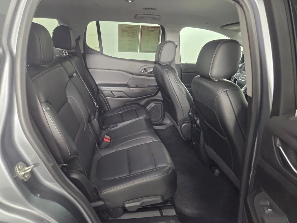 2021 GMC Acadia SLT - Photo 28