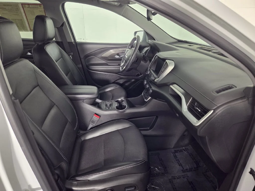 Used 2022 Summit White GMC SLT image 32