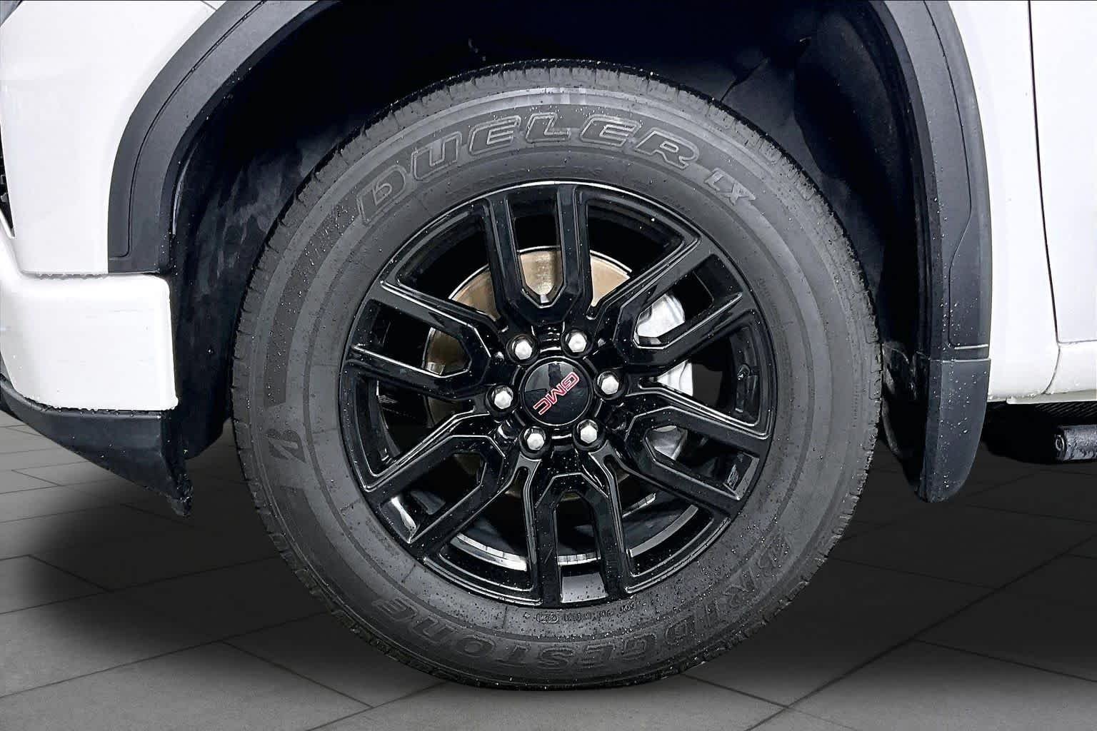 2023 GMC Sierra 1500 Elevation - Photo 11