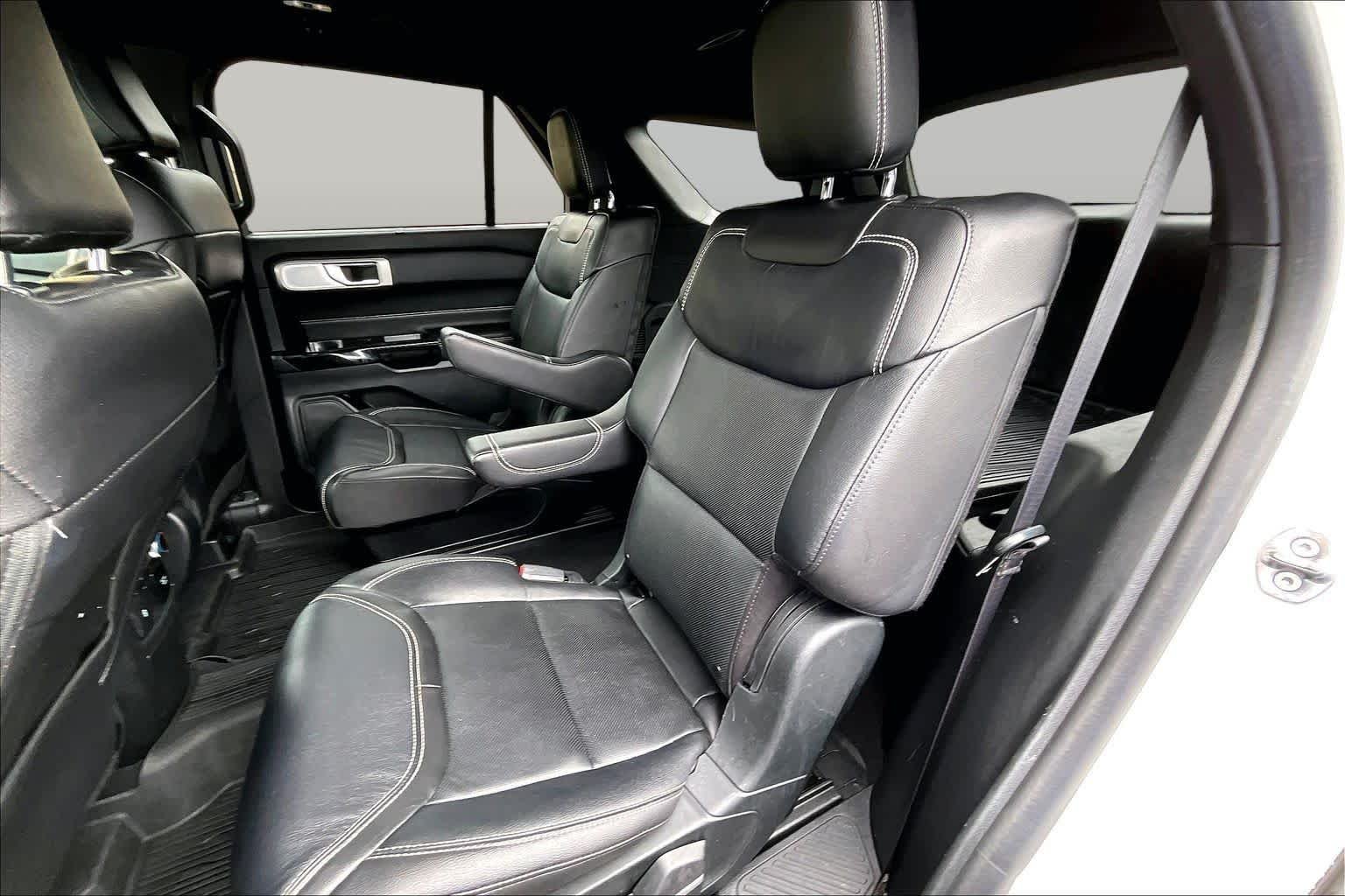 Used 2023 Star White Ford ST image 24