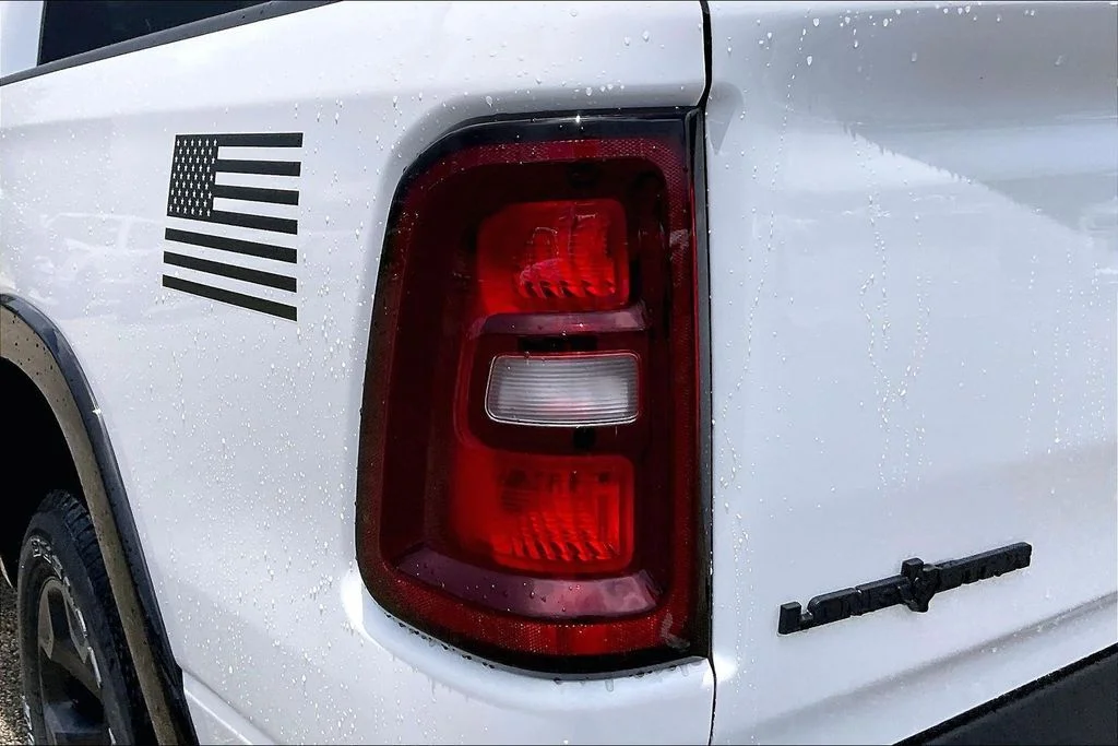 New 2026 Bright White Clear-Coat Exterior Paint RAM Big Horn/Lone Star image 15