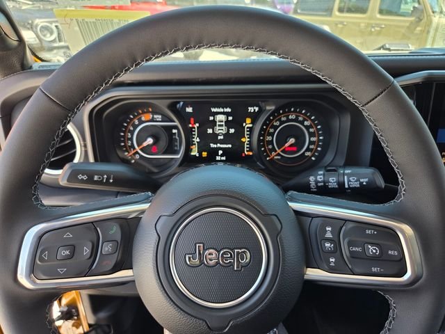 New 2026 Goldilocks Exterior Paint Jeep Sahara image 23