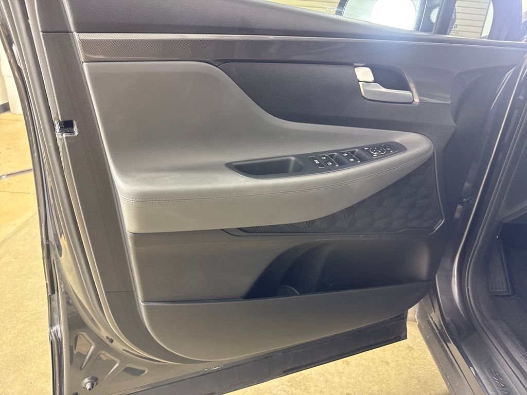 Used 2021 Gray Hyundai SEL image 18