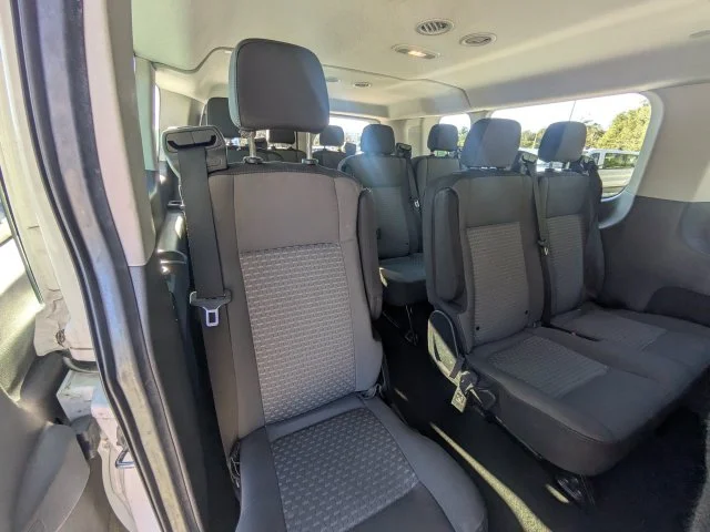Certified Used 2023 Oxford White Ford XLT image 14