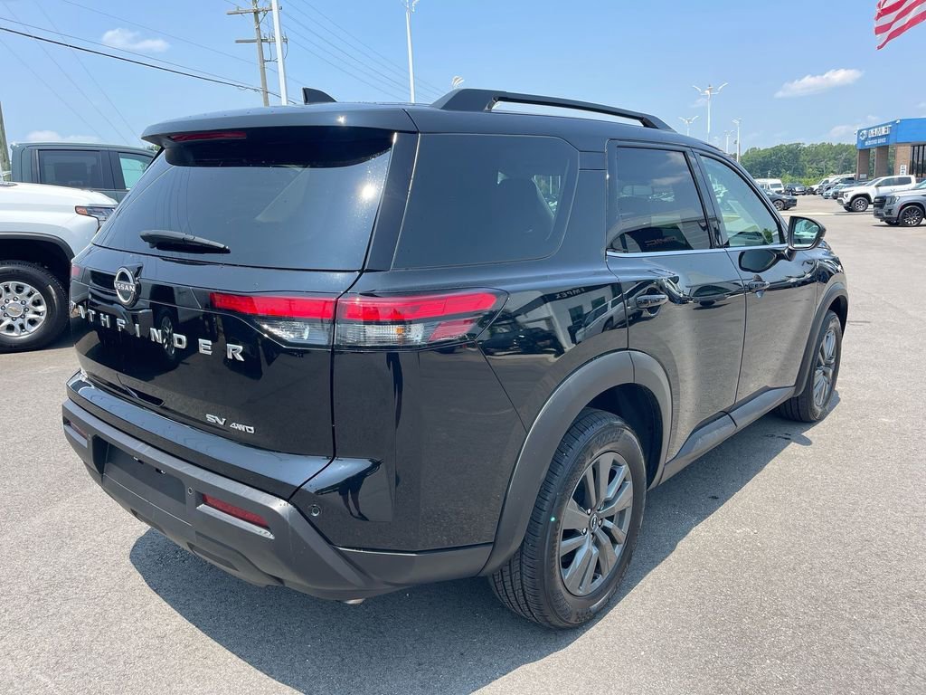 View vehicle photo 5