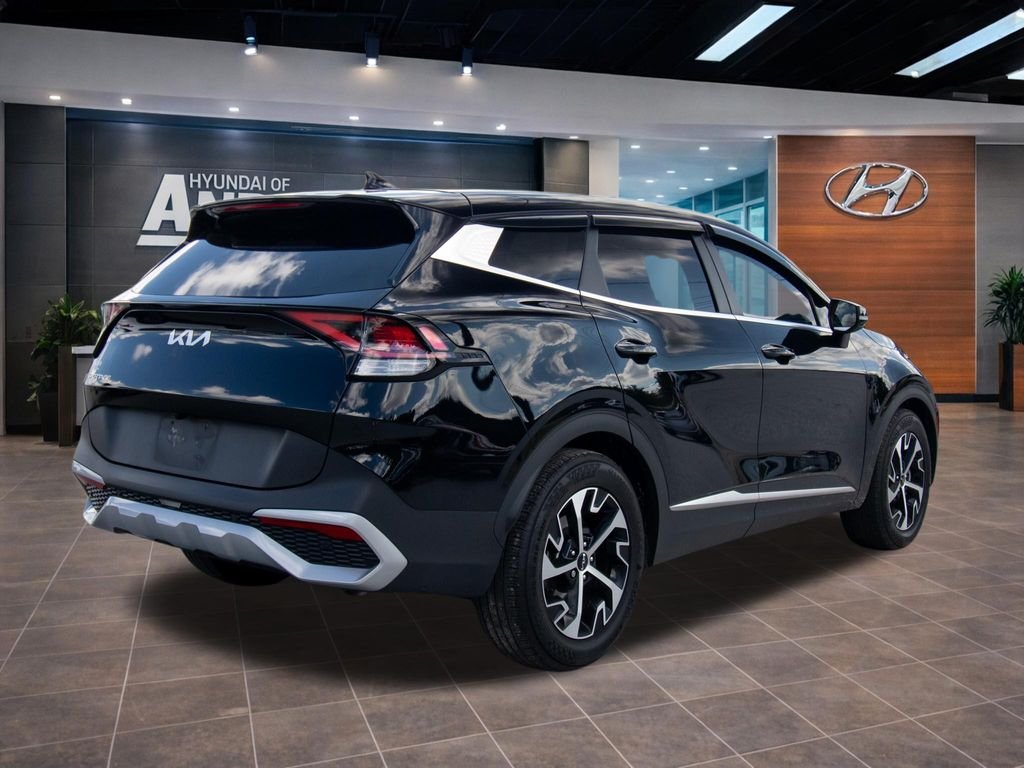 2025 Kia Sportage EX - Photo 13