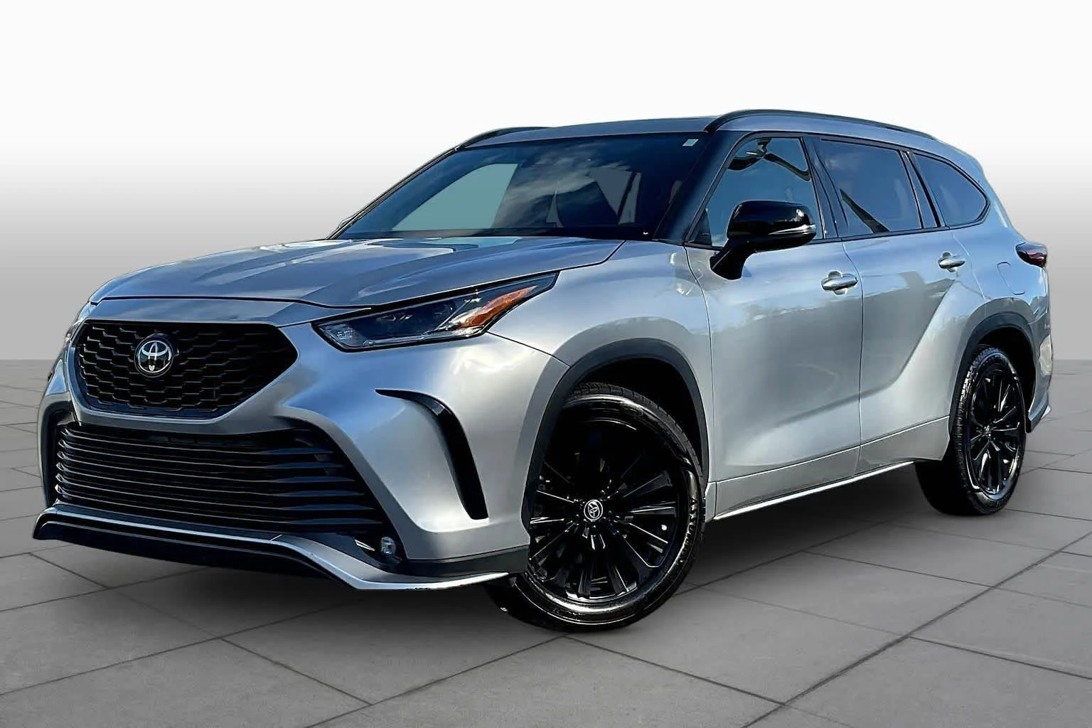 2024 Toyota Highlander