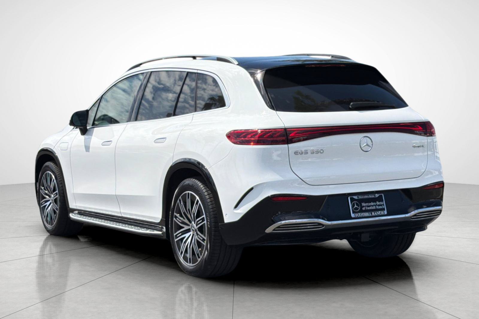 2026 Mercedes-Benz EQS SUV Base - Photo 14