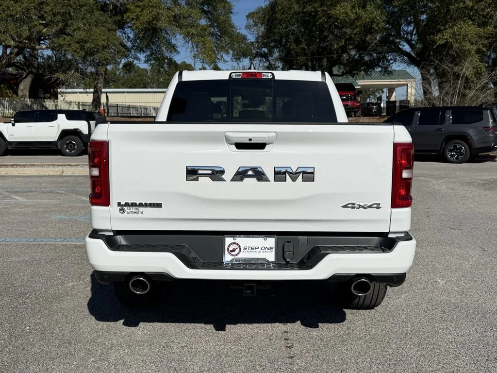 2026 RAM 1500 Laramie - Photo 5