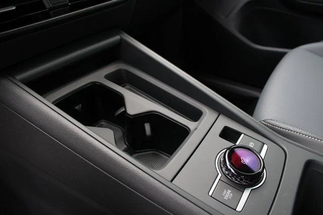 2025 Volkswagen Tiguan SE R-LINE BLACK - Photo 10