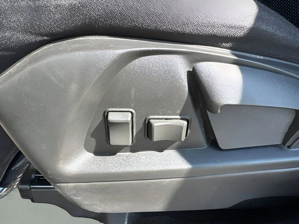 Used 2016 Gold Chevrolet LT image 10