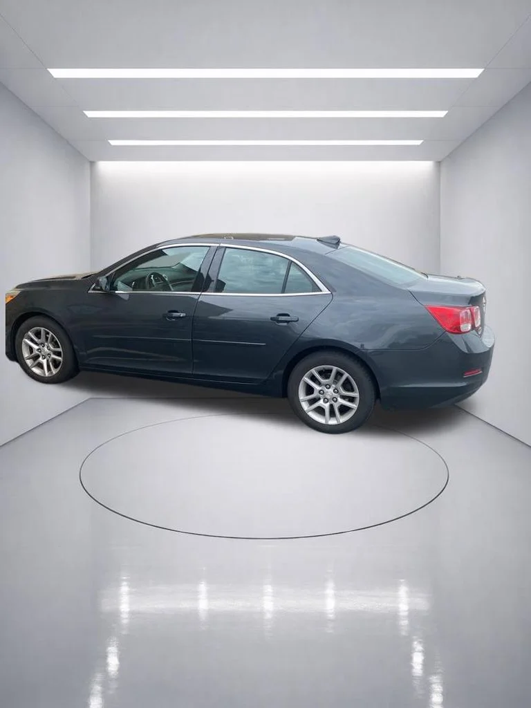 Used 2015 Ashen Gray Metallic Chevrolet LT image 9