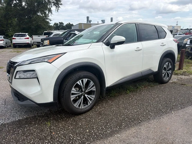 2021 Nissan Rogue SV