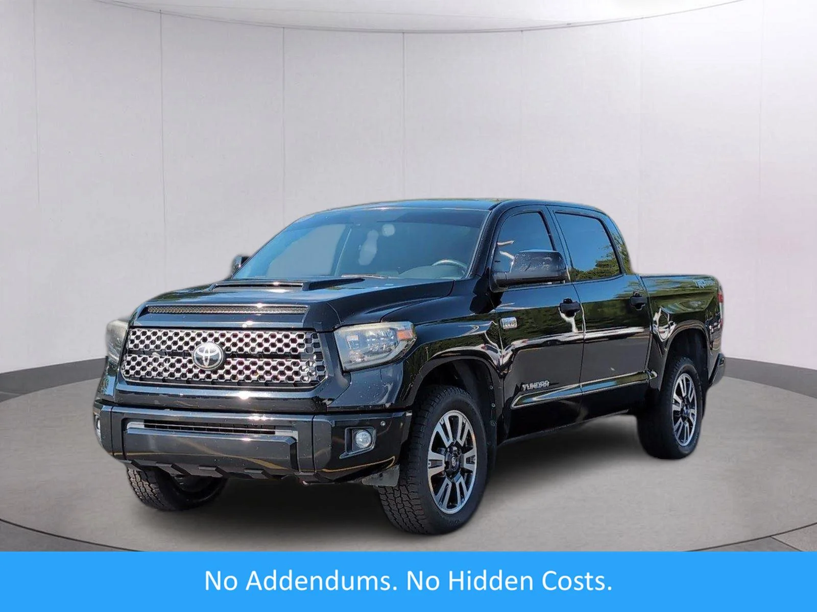 Used 2019 Midnight Black Metallic Toyota SR5 image 1