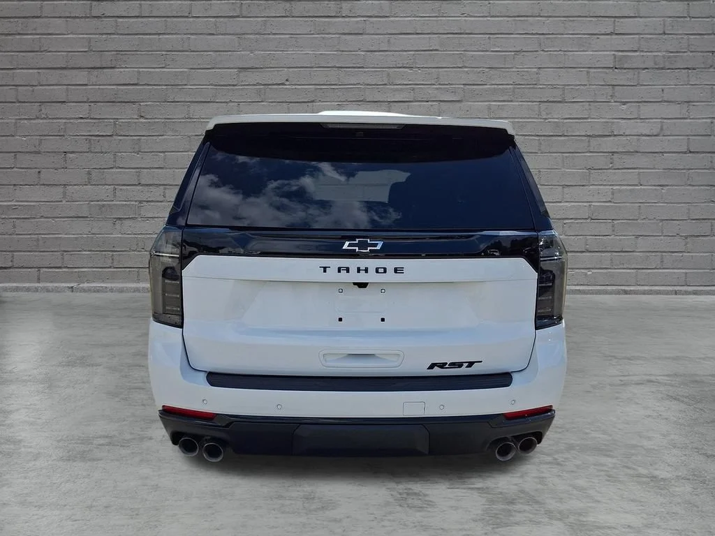 New 2026 Summit White Chevrolet RST image 7