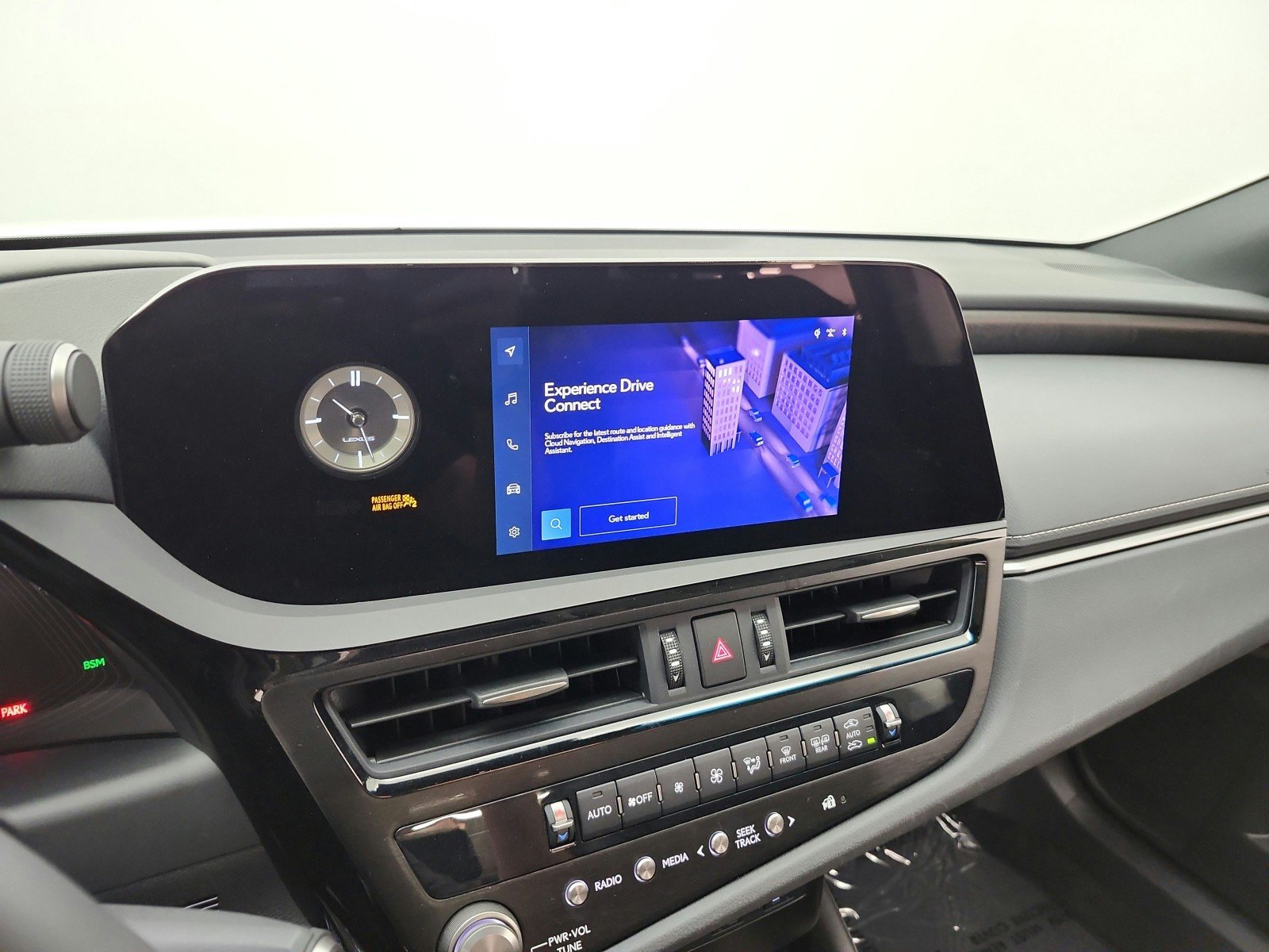 Used 2024 Eminent White Pearl Lexus ES 350 FWD image 14