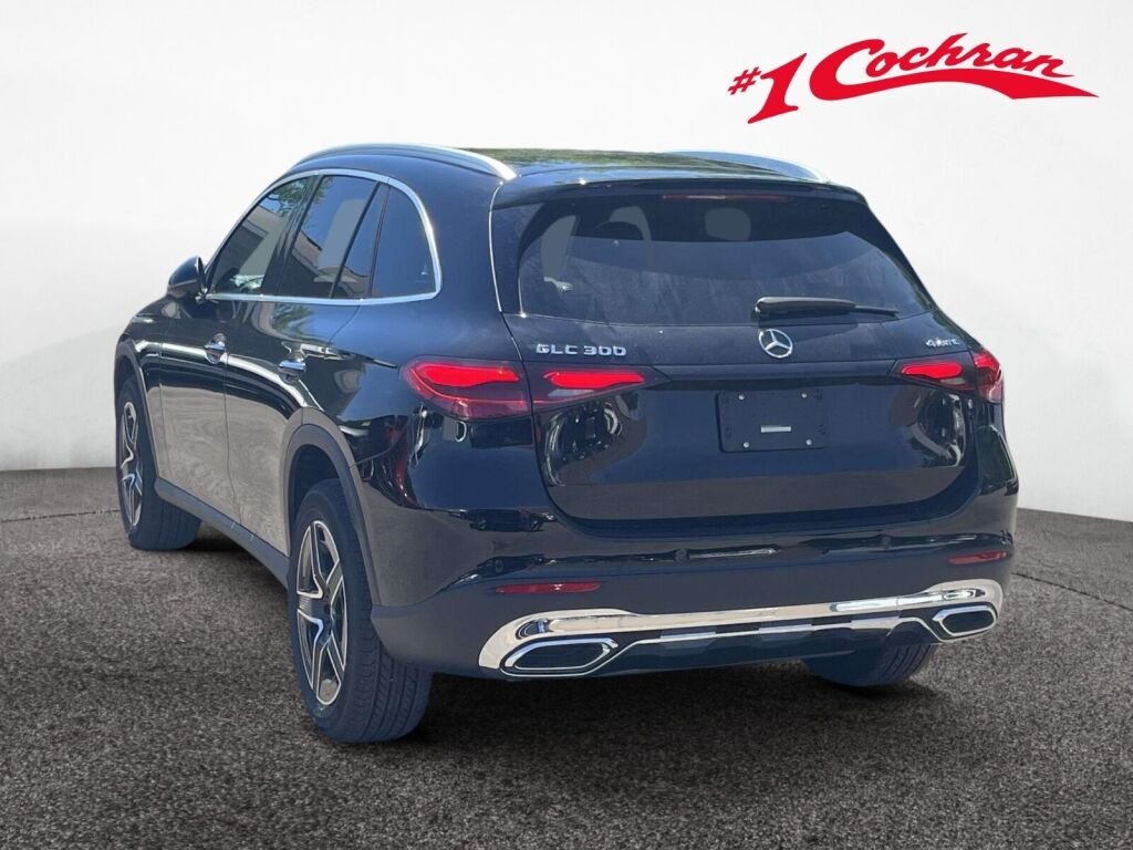 New 2026 2040/Black Mercedes-Benz GLC 300 image 9