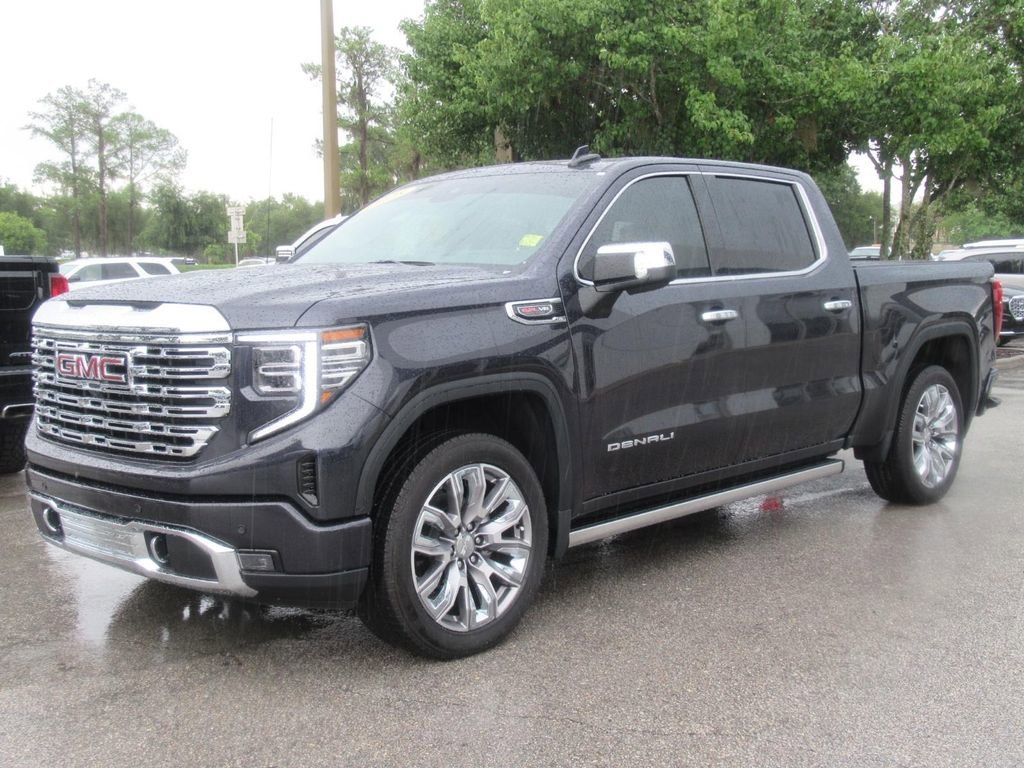 Used 2025 Titanium Rush Metallic GMC Denali image 3