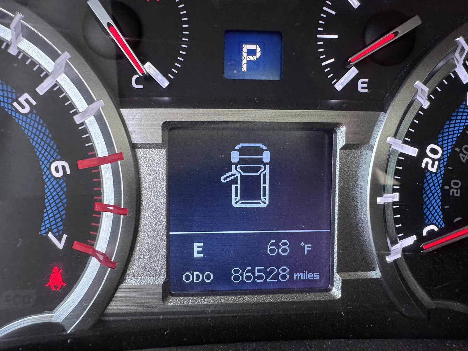 Used 2018 Magnetic Gray Metallic Toyota SR5 image 20