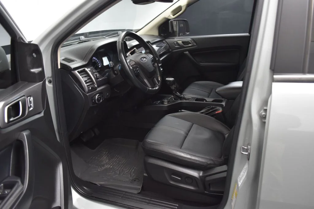 Used 2023 Green Ford Lariat image 8