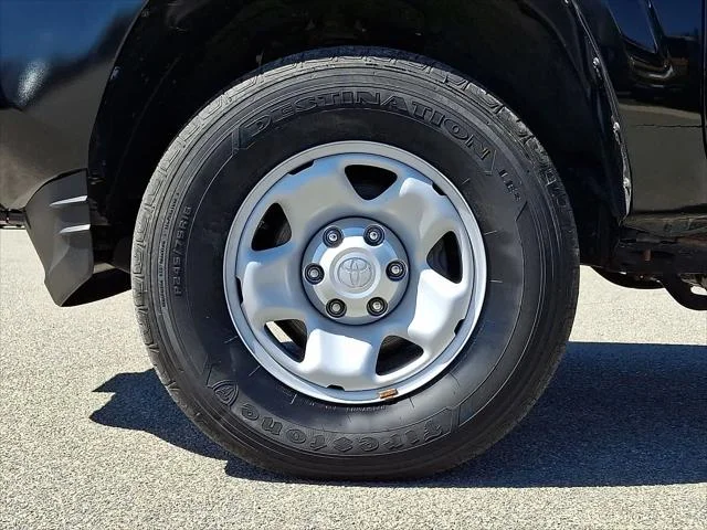 Certified Used 2023 BLACK Toyota  image 11