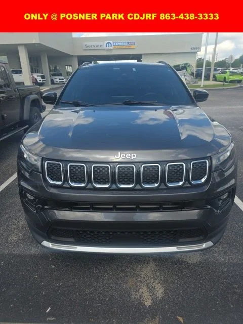 Used 2023 Gray Jeep Limited image 3