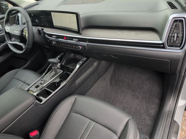 New 2026 Wolf Gray Kia X-Line SX AWD image 30