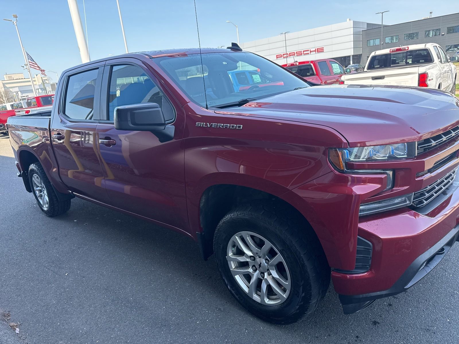 Used 2019 CAJUN RED TINTCOAT Chevrolet RST image 4