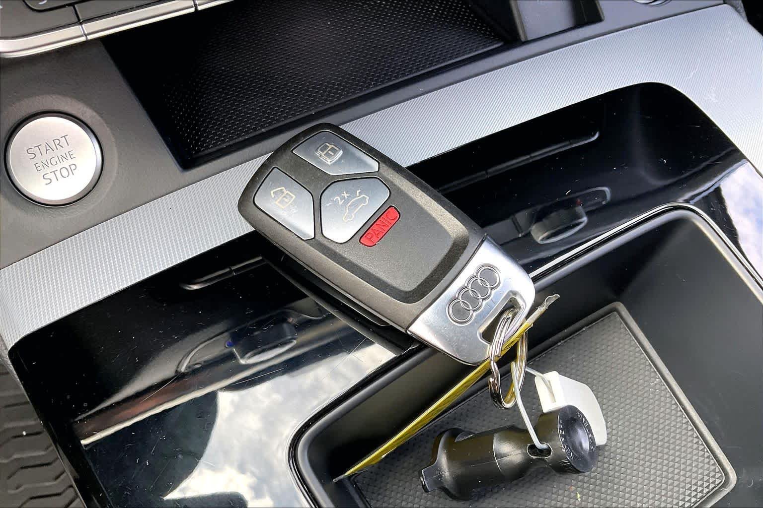 Used 2025 Glacier White Metallic Audi S line Premium image 14