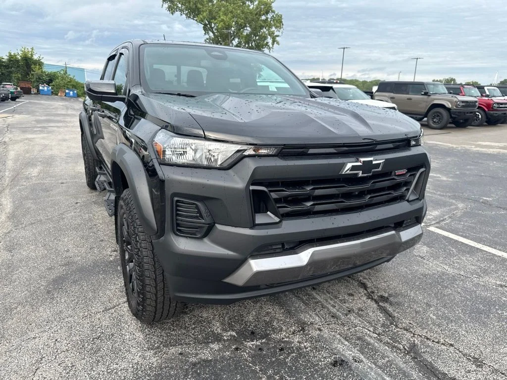 Used 2024 Black Chevrolet Trail Boss image 53