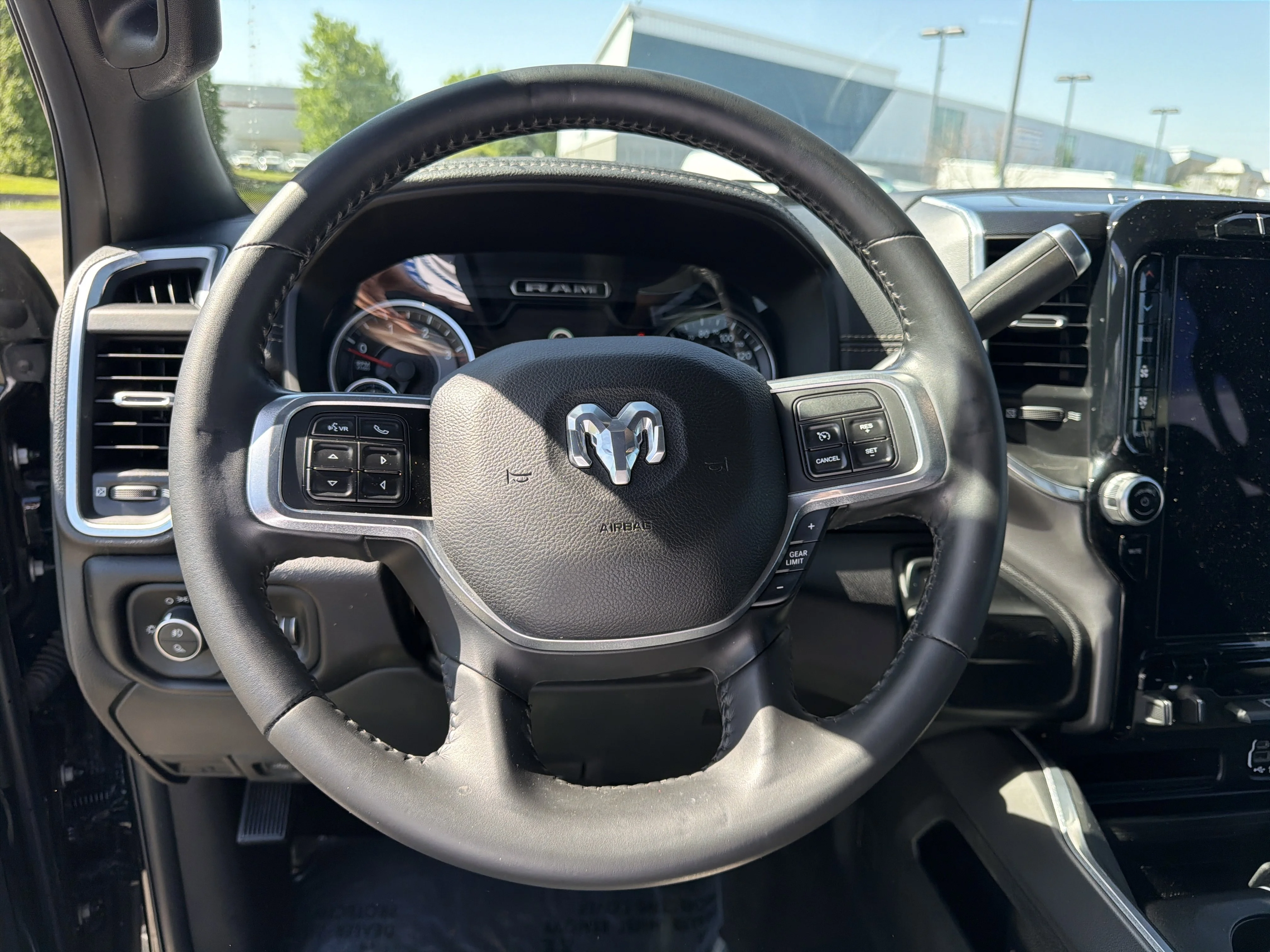 Used 2021 Diamond Black Crystal Pearlcoat Ram Laramie image 14