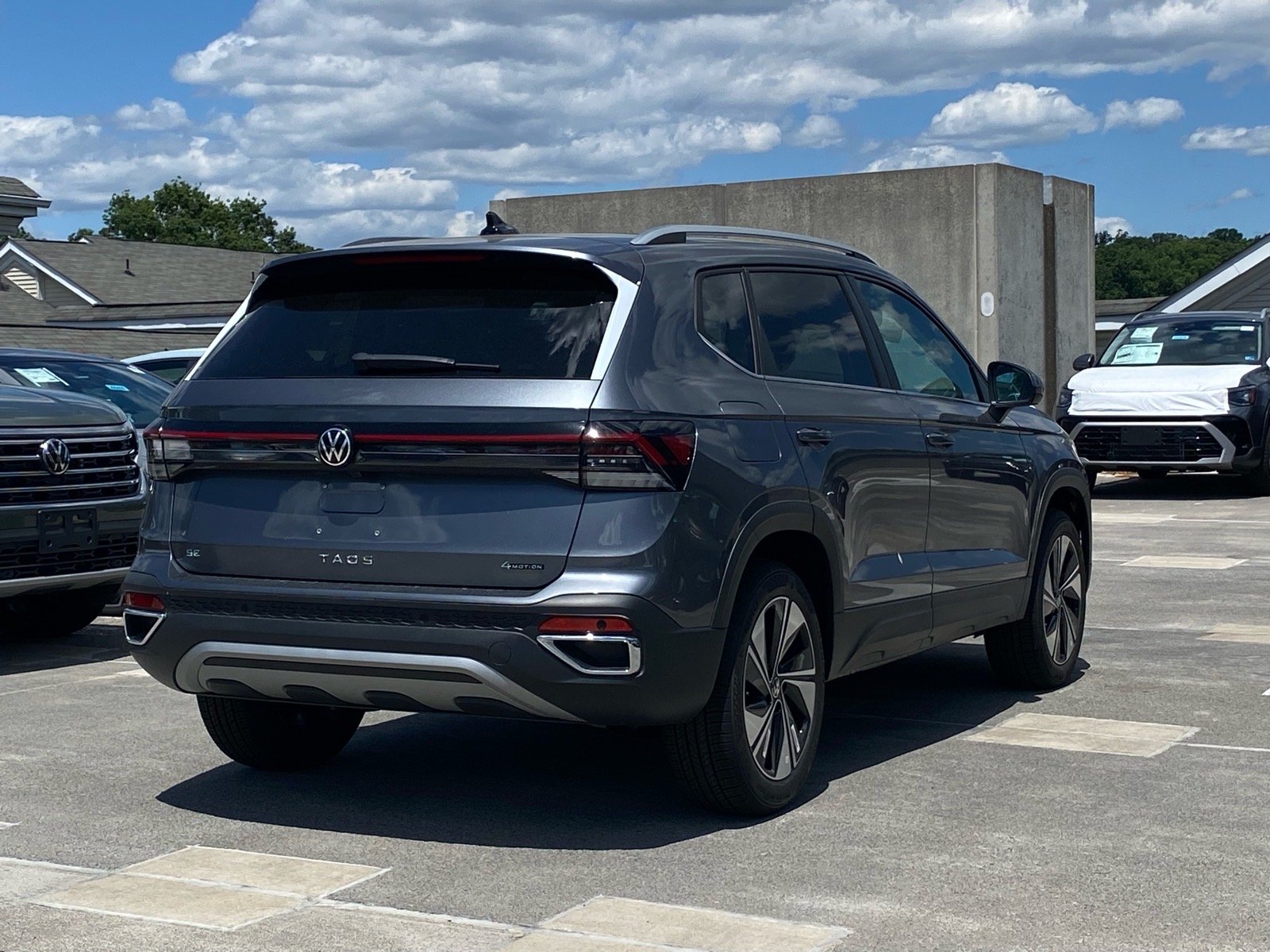 New 2026 Gray Volkswagen 1.5T SE image 3