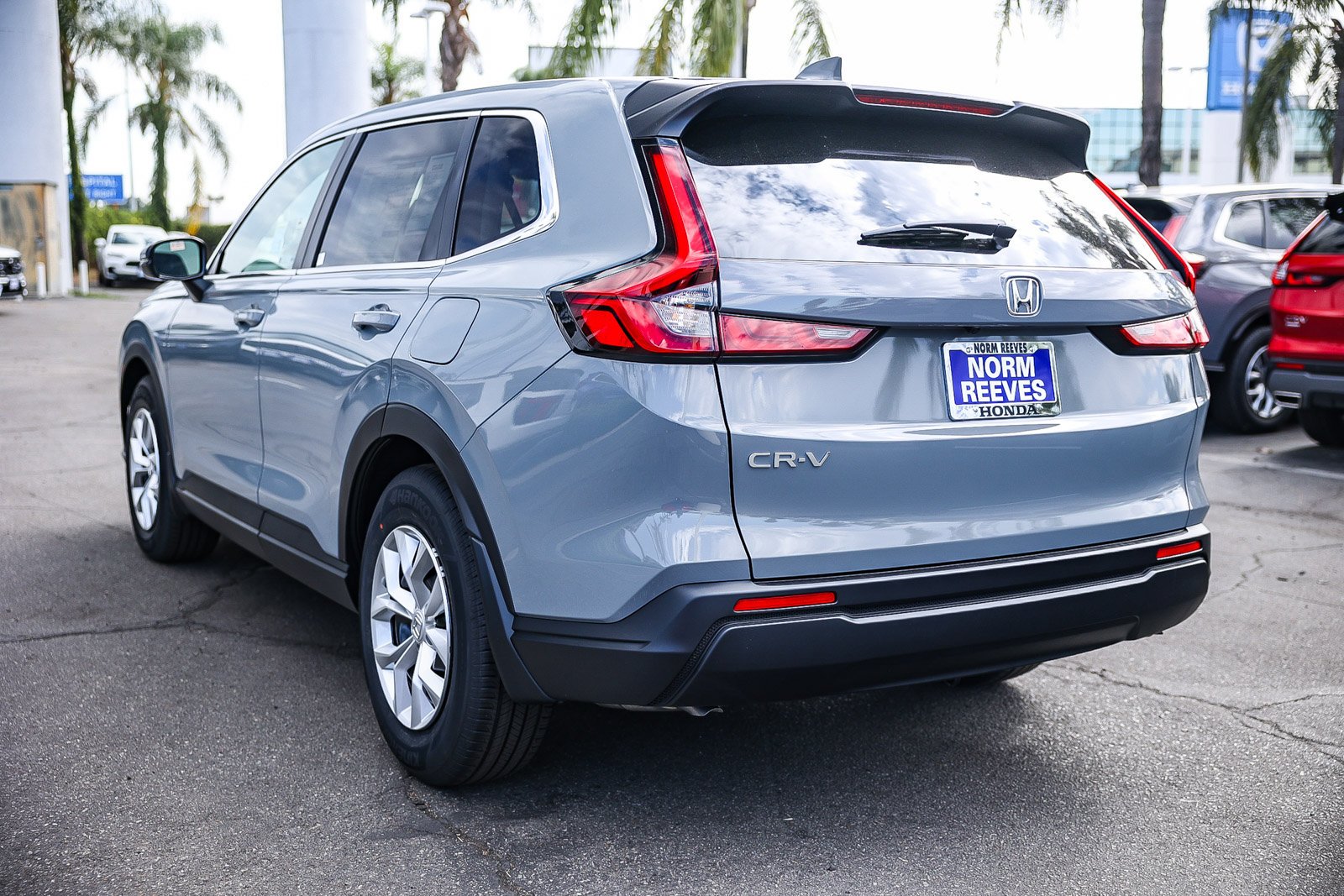 New 2027 Urban Gray Pearl Honda LX 2WD image 4