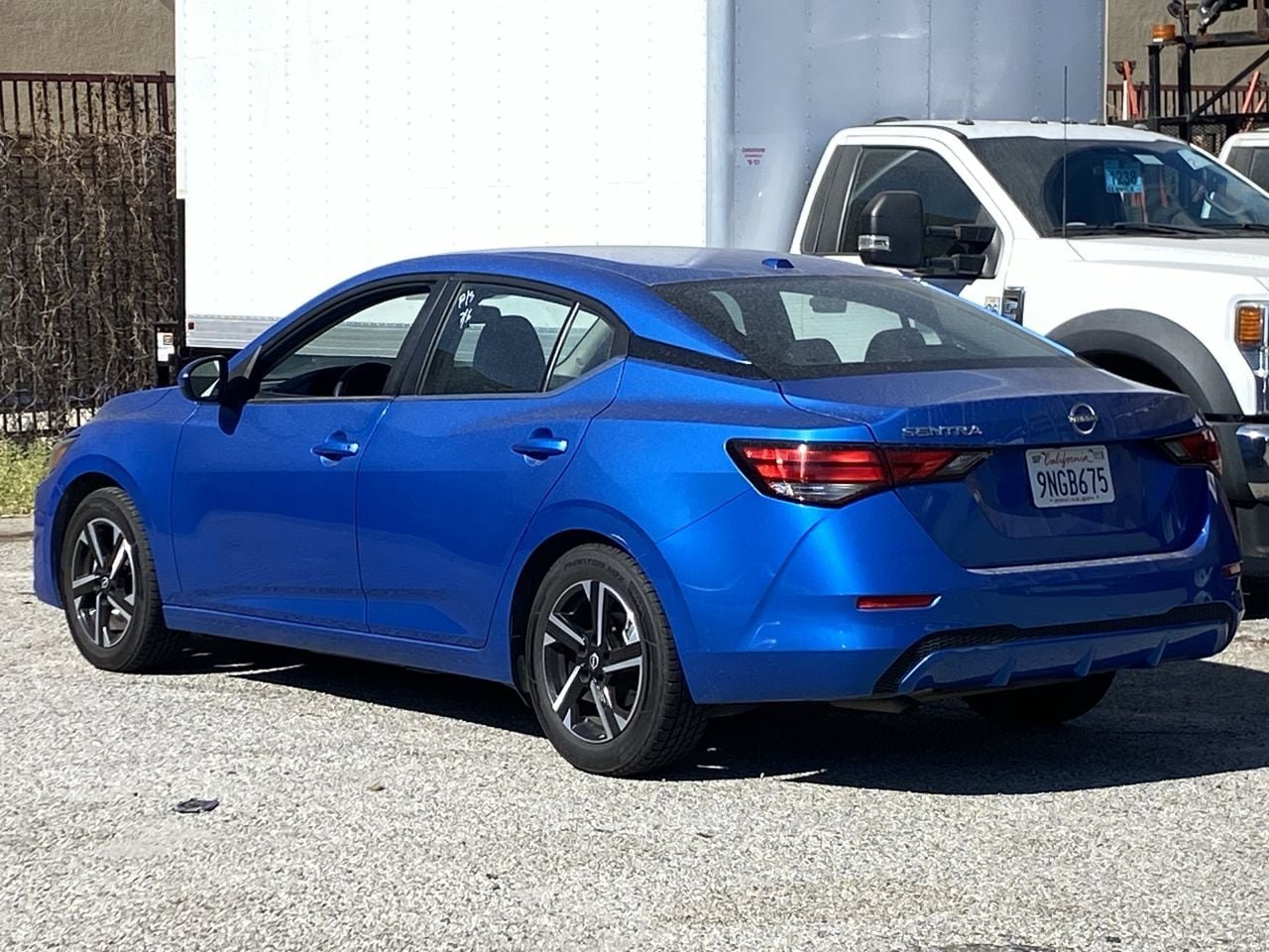Used 2025 Electric Blue Nissan SV image 3