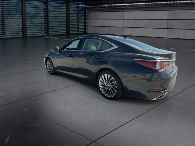 Certified Used 2025 Black Lexus 350 Luxury image 6