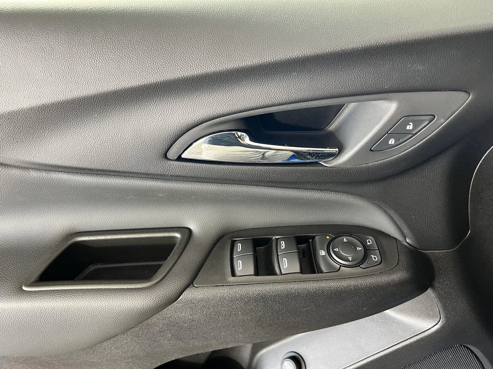 Used 2024 Riptide Blue Metallic Chevrolet LT image 7
