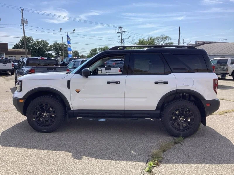 New 2026 White Ford Badlands image 5