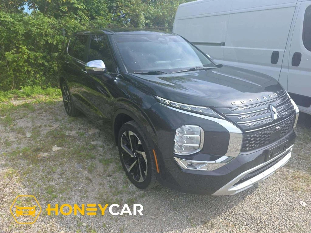 Used 2023 Black Mitsubishi SE image 1